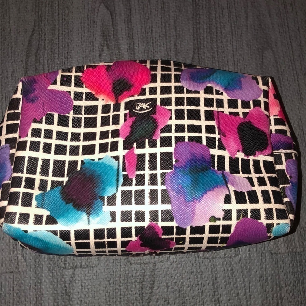 IZAK FLORAL MAKEUP BAG